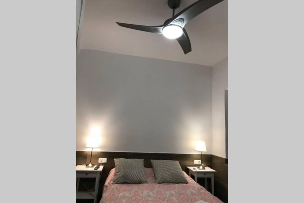 Ferienwohnung Bonito Apartamento Junto A Paseo De La Bomba Granada Exterior foto
